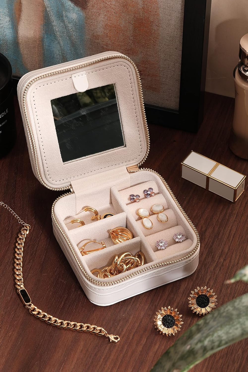 Travel Jewelry Organizer Travel Jewelry Boxes for Women Small Jewelry Travel Case Box Portable Travel Jewelry Case Travel Case Mini Jewelry (10_Pattern_Crocodile_White)